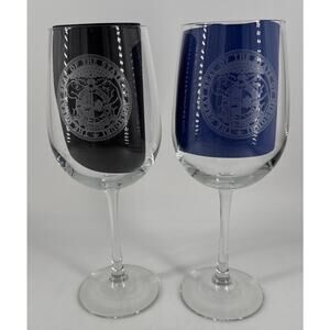 Set Of 2 State Of Missouri Etched Crystal Wine Glasses Stemmed 9.5” Tall MO GOV